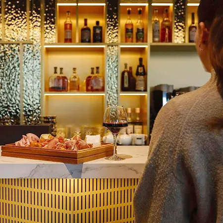 Hotel Tribe Lyon Croix Rousse Caluire-et-Cuire